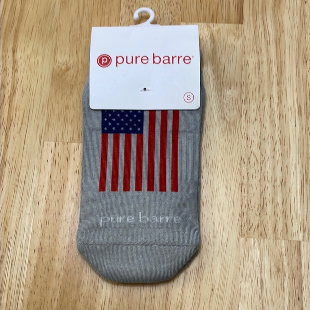 NWT Pure Barre Grip Socks Small Gray Flag Design. Liberty, 4th of July.